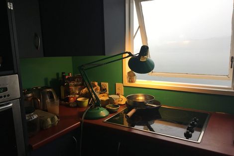 Photo of property in 35 Grafton Road, Roseneath, Wellington, 6011