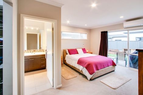 Photo of property in 14 Palliser Place, Poraiti, Napier, 4112