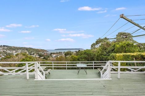 Photo of property in 6 De Castro Place, Titahi Bay, Porirua, 5022