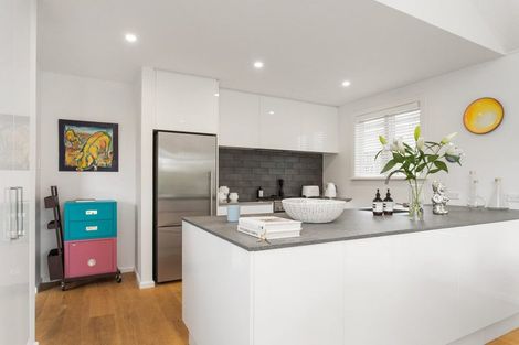 Photo of property in 43 Urunga Avenue, Strowan, Christchurch, 8052