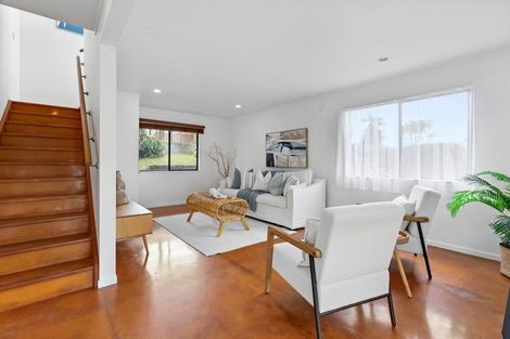 Photo of property in 6b Marjorie Lane, Papamoa Beach, Papamoa, 3118