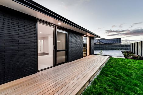 Photo of property in 18 Tekapo Road, Baverstock, 3200