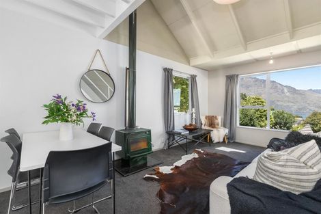 Photo of property in 23a Watts Road, Fernhill, Queenstown, 9300