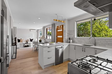 Photo of property in 2/59 Hatton Road, Orewa, 0931