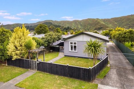 Photo of property in 60 Westminster Road, Wainuiomata, Lower Hutt, 5014
