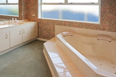 Photo of property in 15 Stoneleigh Lane, Waikiwi, Invercargill, 9810