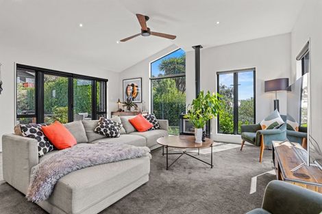 Photo of property in 77 Port Hills Road, Heathcote Valley, Christchurch, 8022