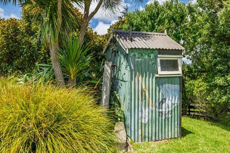 Photo of property in 6 Te Pahi River Drive, Paparoa, Maungaturoto, 0583