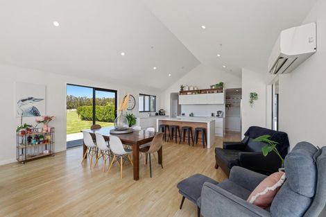 Photo of property in 32 Hardings Road, Riverlands, Blenheim, 7274