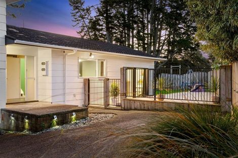 Photo of property in 93 Oreil Avenue, West Harbour, Auckland, 0618