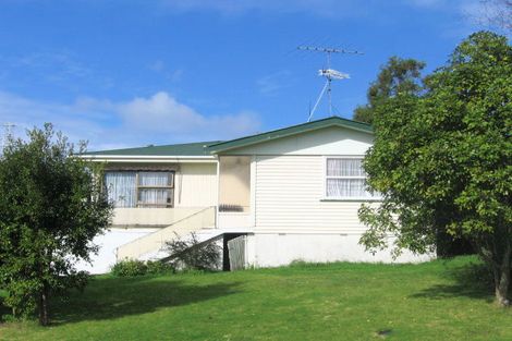 Photo of property in 9 Arlette Place, Massey, Auckland, 0614