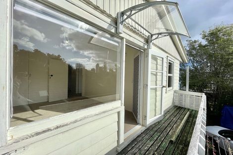 Photo of property in 2/17 Spencer Terrace, Hauraki, Auckland, 0622