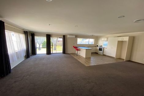 Photo of property in 22a Dickens Street, Owhata, Rotorua, 3010