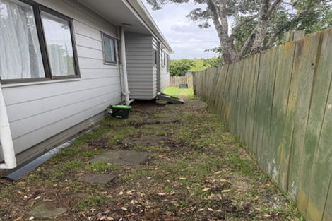 Photo of property in 3/11 Fruitvale Road, New Lynn, Auckland, 0600