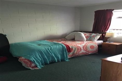 Photo of property in 6/57 Carrington Street, Lower Vogeltown, New Plymouth, 4310