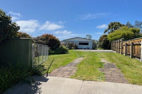Photo of property in 57 Dixon Street, Oakura, 4314