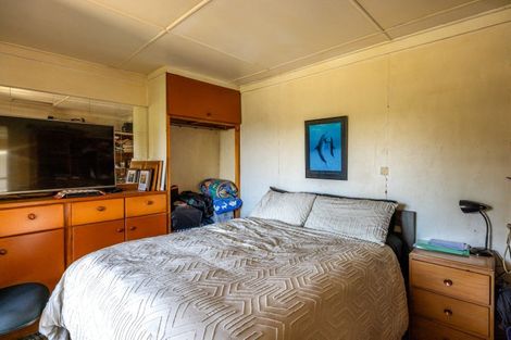 Photo of property in 35 Miro Road, Palm Beach, Waiheke Island, 1081