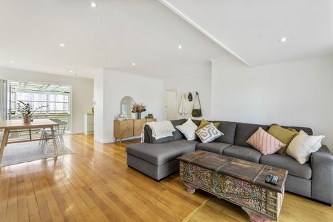 Photo of property in 102 Union Road, Howick, Auckland, 2014