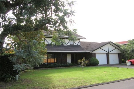 Photo of property in 4 Tabago Place, Half Moon Bay, Auckland, 2012