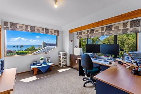 Photo of property in 27 Gulf View Road, Murrays Bay, Auckland, 0630