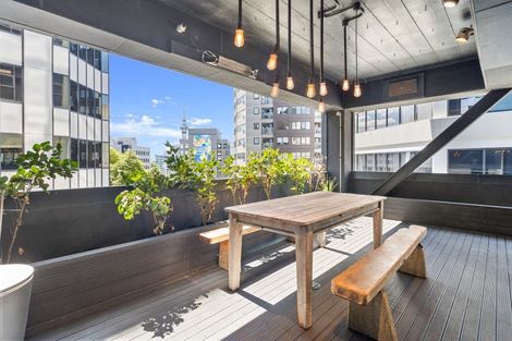 Photo of property in 9d/2 Saint Martins Lane, Grafton, Auckland, 1010