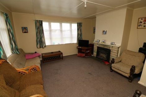 Photo of property in 15 Coley Street, Foxton, 4814