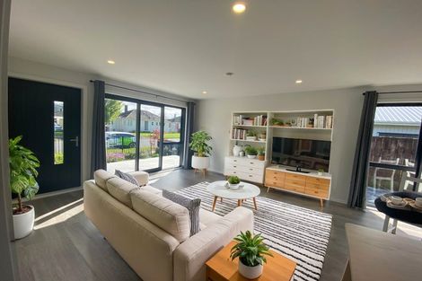 Photo of property in 2a Churton Crescent, Taita, Lower Hutt, 5011