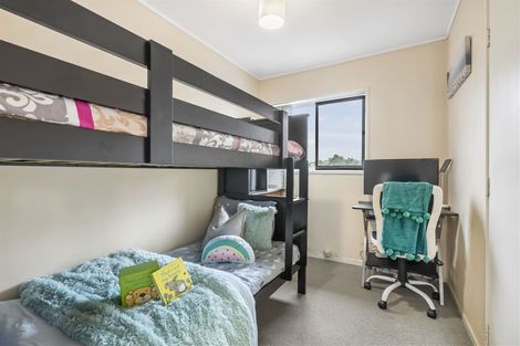 Photo of property in 1/11 Udall Place, Bucklands Beach, Auckland, 2014