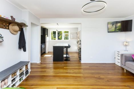 Photo of property in 43 Gillespies Road, Birchville, Upper Hutt, 5018