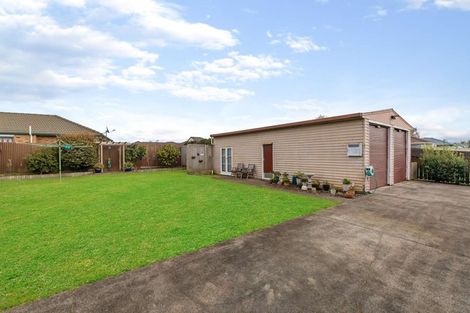 Photo of property in 9 Puriri Road, Pukekohe, 2120