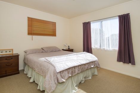 Photo of property in 4b Kimber Grove, Papamoa Beach, Papamoa, 3118