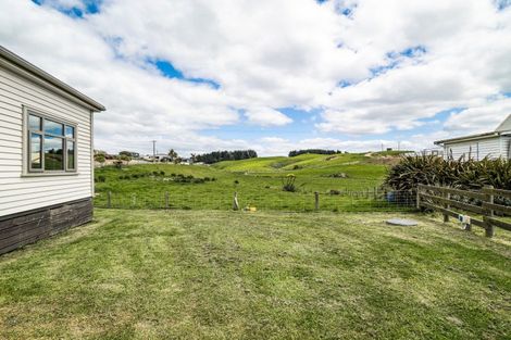 Photo of property in 2 Wood Street, Kaka Point, Balclutha, 9271
