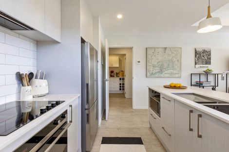 Photo of property in 11 Red Cottage Drive, Lake Hayes, Queenstown, 9304
