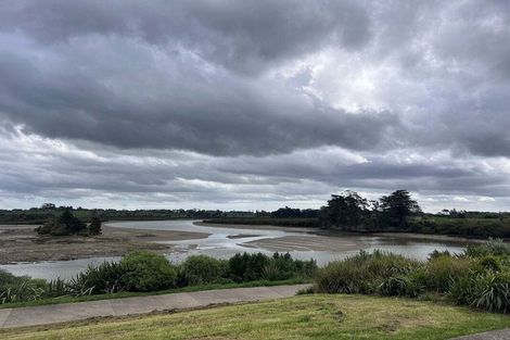 Photo of property in 16 Evergreen Parade, Rosehill, Papakura, 2113