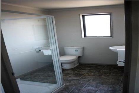 Photo of property in 90 Rowses Road, Aranui, Christchurch, 8061