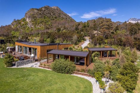 Photo of property in 46 Tui Drive, Mount Creighton, Queenstown, 9371