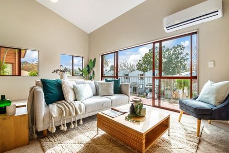 Photo of property in 58 Malaspina Place, Papatoetoe, Auckland, 2025