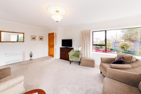 Photo of property in 10 Purdie Place, Milson, Palmerston North, 4414