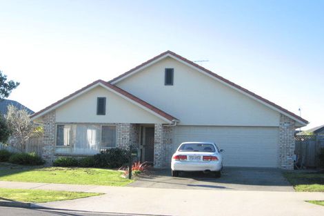 Photo of property in 5 Croftview Road, Wattle Downs, Auckland, 2103