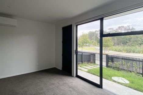 Photo of property in 10 Tuputupu Drive, Kumeu, 0810