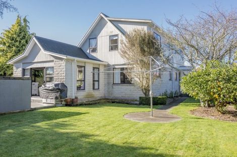 Photo of property in 18 Regal Street, Levin, 5510