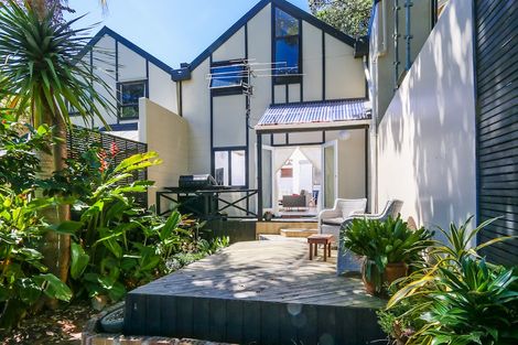 Photo of property in 2/7a Seaside Avenue, Waterview, Auckland, 1026