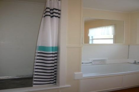 Photo of property in 3 Totara Drive, St Andrews, Hamilton, 3200