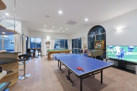 Photo of property in 9 Burgundy Park Avenue, Henderson, Auckland, 0612