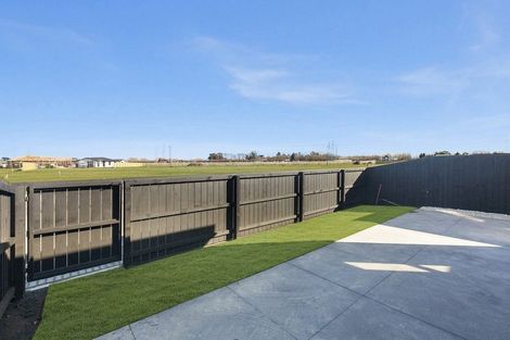 Photo of property in 6 Glen Rosa Lane, Broomfield, Christchurch, 8042