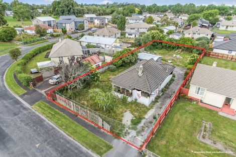 Photo of property in 24 Paul Crescent, Fairfield, Hamilton, 3214