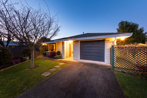 Photo of property in 10 Purdie Place, Milson, Palmerston North, 4414