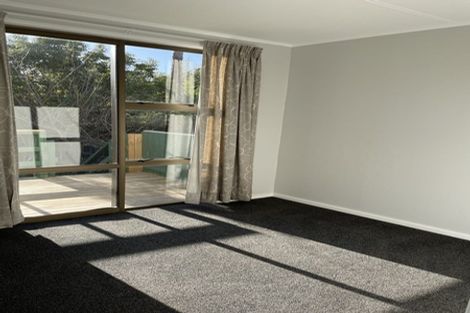 Photo of property in 2/7 Dennis Road, Papatoetoe, Auckland, 2025