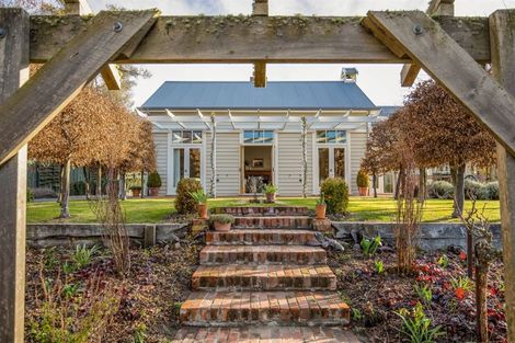 Photo of property in 262 Wainui Main Road, French Farm, Akaroa, 7582