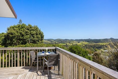 Photo of property in 10 Goffe Drive, Haruru, 0204